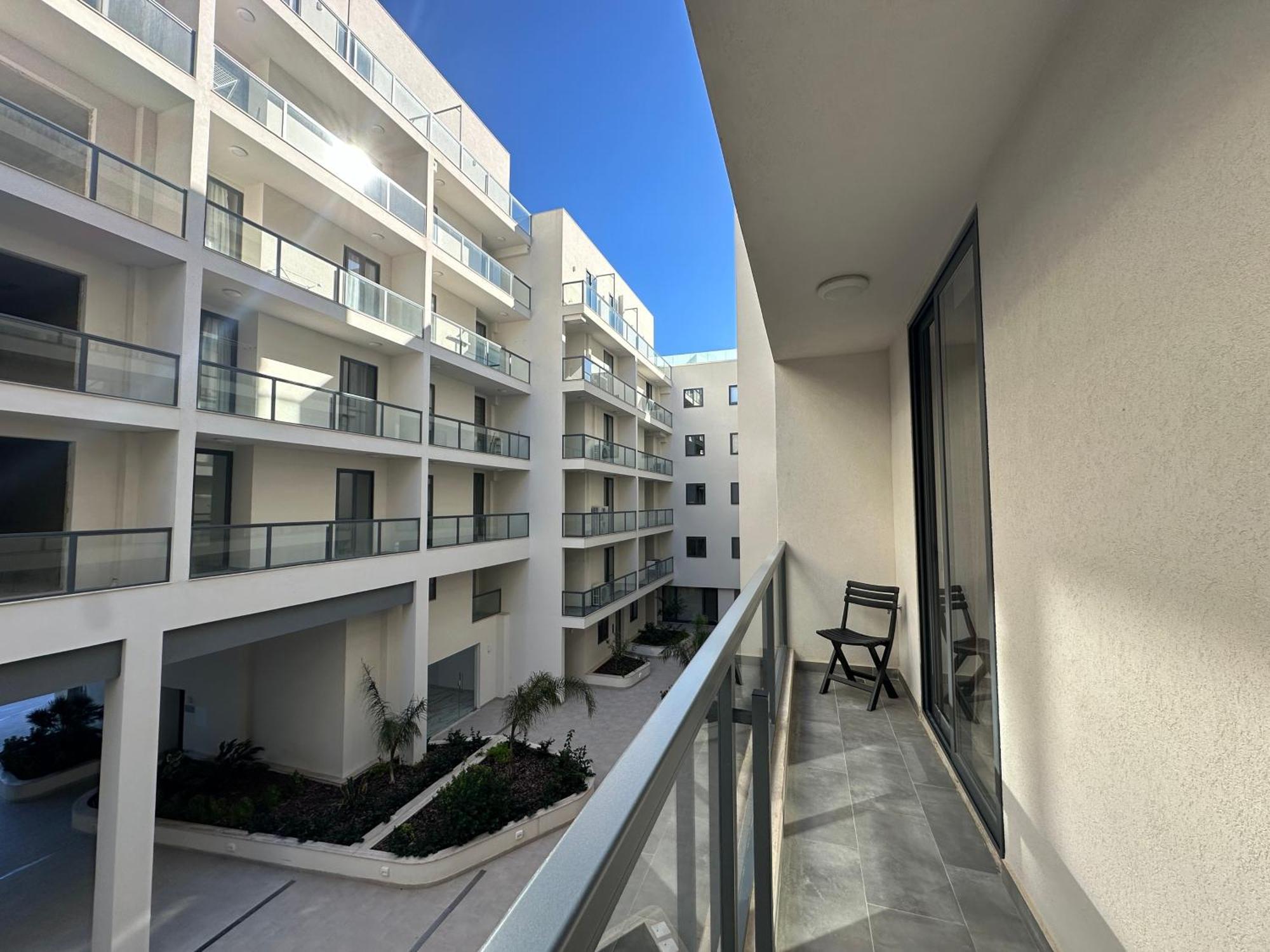 New, Airy And Spacious Apartment In Mellieħa Εξωτερικό φωτογραφία